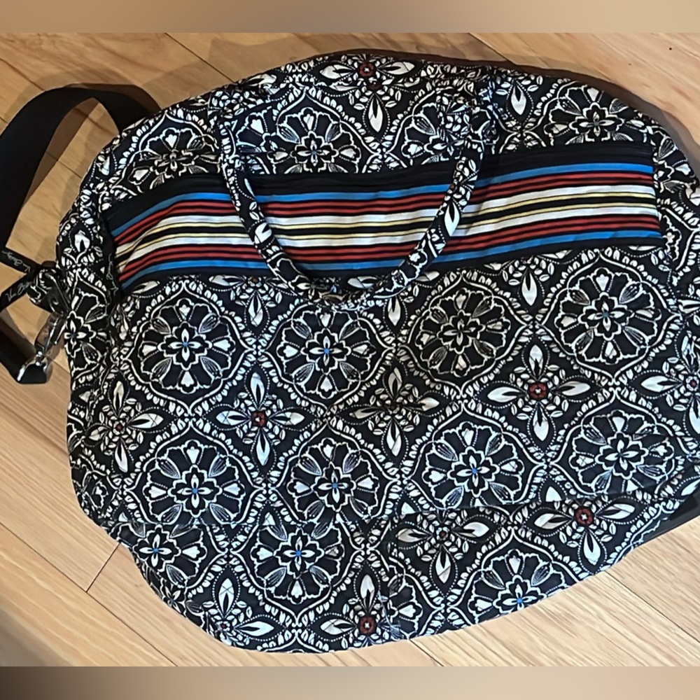 Vera Bradley Weekender Barcelona Travel Duffel Bag Multi-Compartment